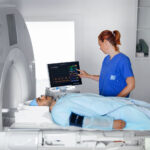 El monitor MAGLIFE RT-1 monitoriza al paciente en entornos de RM e incluye todos los parámetros vitales necesarios durante la anestesia.