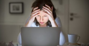 Los pacientes recurren a Google para checar sus síntomas